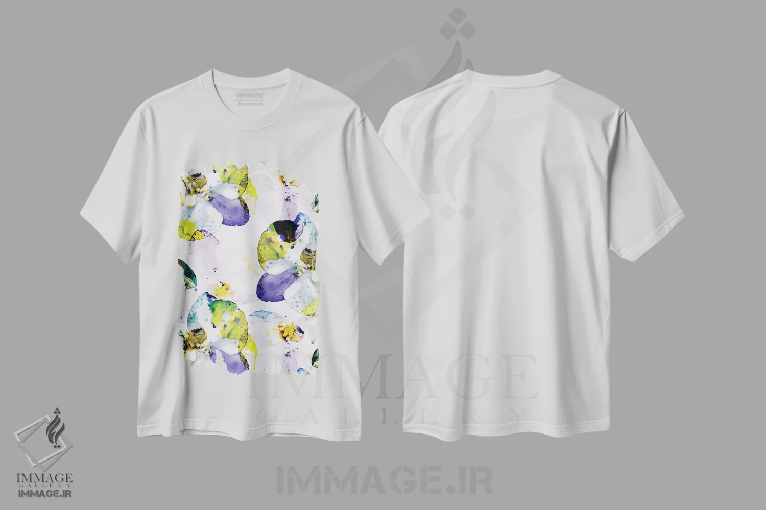 تیشرت سفید طرح دار شکوفهٔ زودهنگام، دکور معاصر اثر کایِنا بلانکا | immage.ir