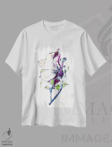 تیشرت سفید طرح دار طرح گل، دکور معاصر اثر کایِنا بلانکا | فروشگاه ایماژ