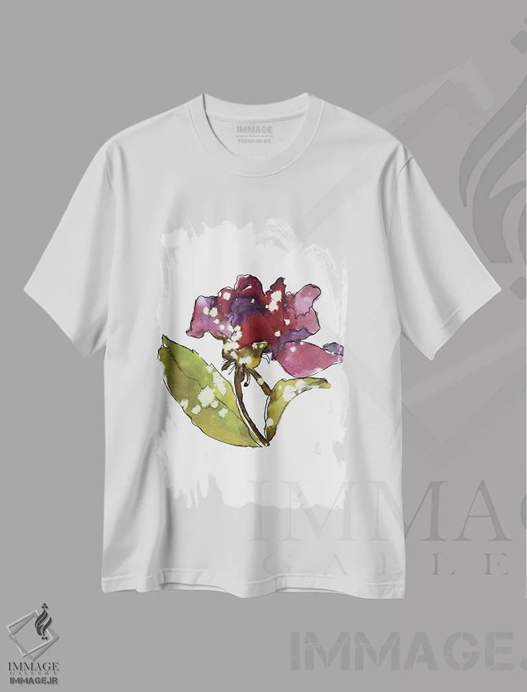تیشرت سفید طرح دار رز مارسالا، دکور معاصر اثر کایِنا بلانکا | فروشگاه ایماژ