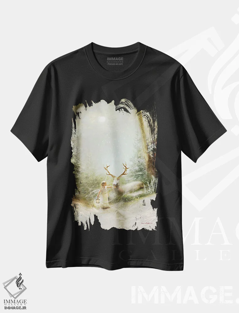 تیشرت مشکی طرح دار شب کریسمس مه آلود، هنر دیجیتال اثر شارلوت بیرد | immage.ir