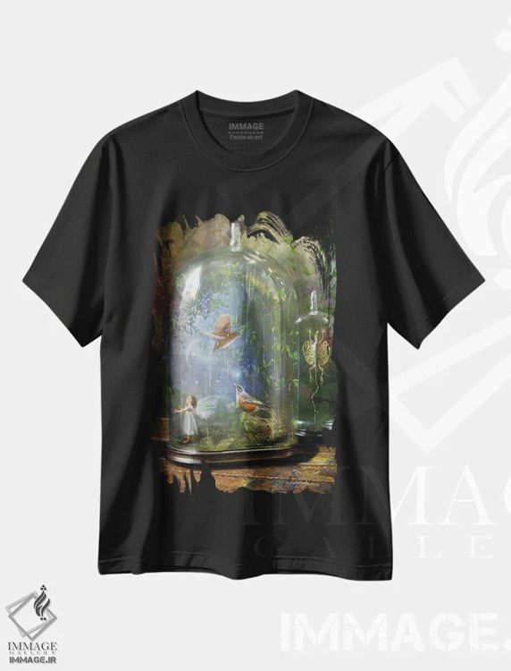 تیشرت مشکی طرح دار اشیاء کنجکاوی برانگیز، هنر دیجیتال اثر شارلوت بیرد | فروشگاه ایماژ