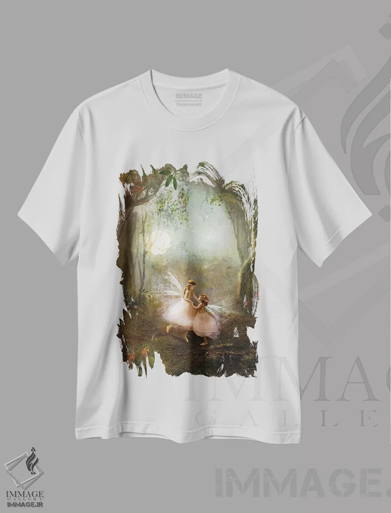 تیشرت سفید طرح دار دوستان تا ابد، هنر دیجیتال اثر شارلوت بیرد | immage.ir