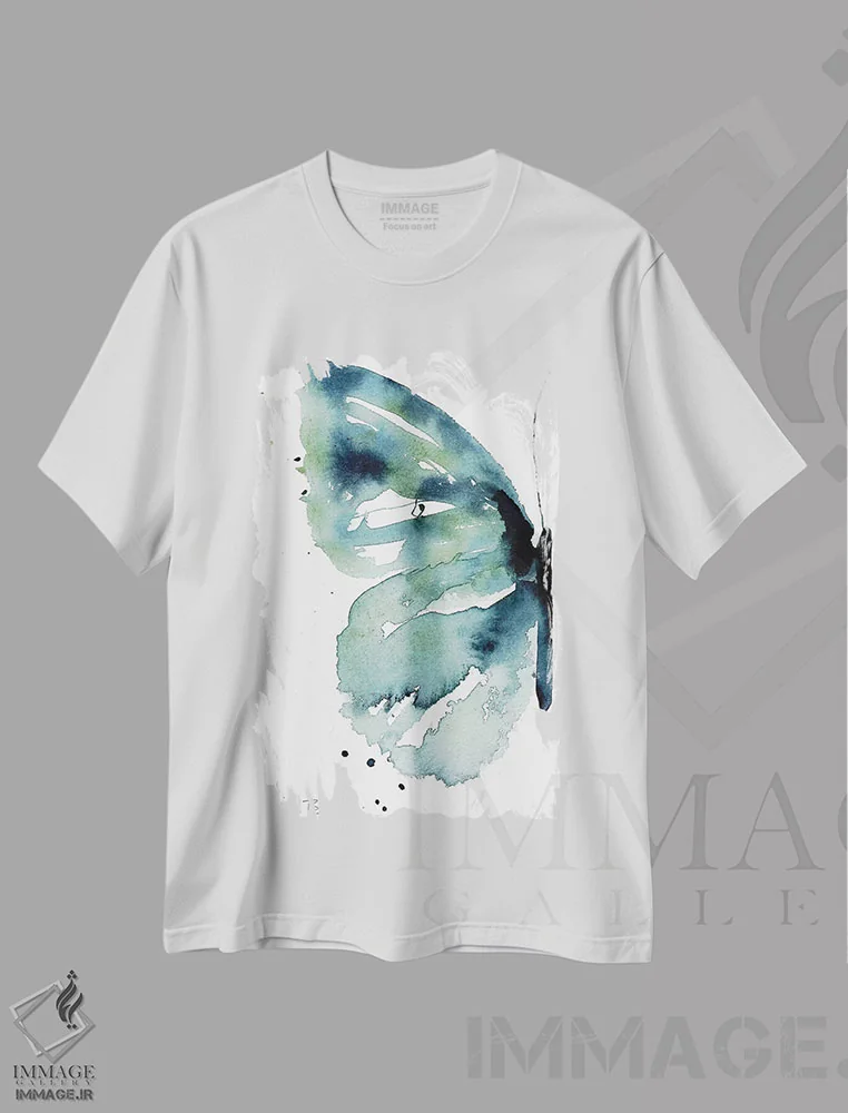 تیشرت سفید طرح دار نیمهٔ پروانهٔ آبی، مدیوم اثر کلودیا بیانکی | فروشگاه ایماژ