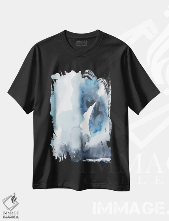 تیشرت مشکی طرح دار مه کوهستان اثر کلودیا بیانکی | فروشگاه ایماژ