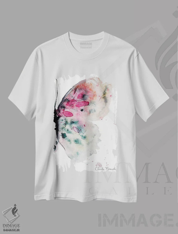 تیشرت سفید طرح دار نیمهٔ پروانه، مدیوم اثر کلودیا بیانکی | immage.ir