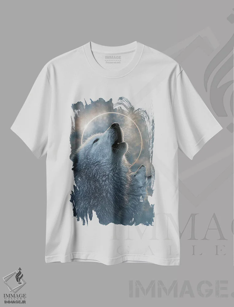 تیشرت سفید طرح دار گرگ و ماه گرفتگی، تزئینی اثر کالین بوگل | immage.ir