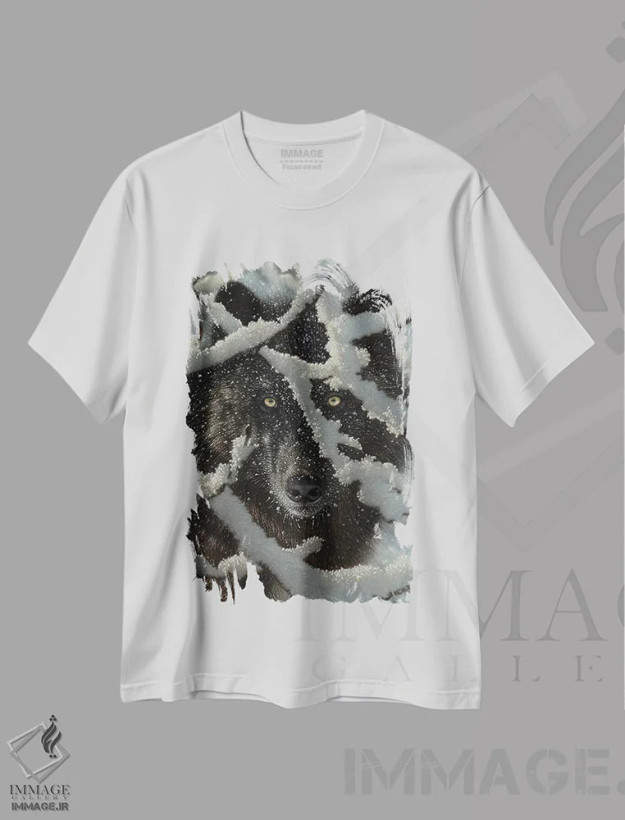 تیشرت سفید طرح دار گرگ سیاه زمستان، مدیوم اثر کالین بوگل | فروشگاه ایماژ