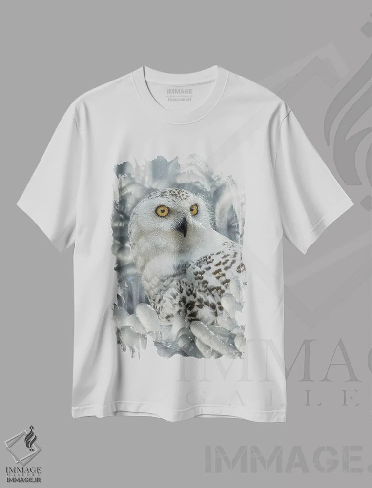 تیشرت سفید طرح دار پناهگاه جغد برفی، مدیوم اثر کالین بوگل | immage.ir