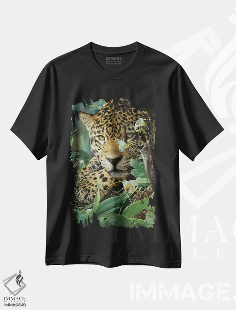 تیشرت مشکی طرح دار پناهگاه جگوار، هنر فاخر معاصر اثر کالین بوگل | immage.ir