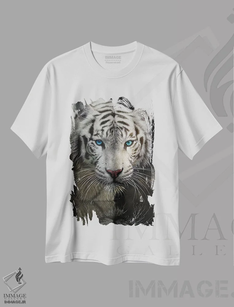 تیشرت سفید طرح دار به سوی نور، هنر فاخر معاصر اثر کالین بوگل | immage.ir