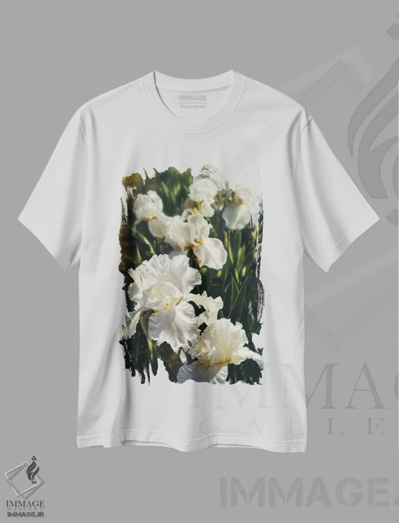 تیشرت سفید طرح دار باغ زنبق، هنر فاخر معاصر اثر کالین بوگل | immage.ir