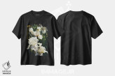 تیشرت مشکی طرح دار باغ زنبق، هنر فاخر معاصر اثر کالین بوگل | فروشگاه ایماژ