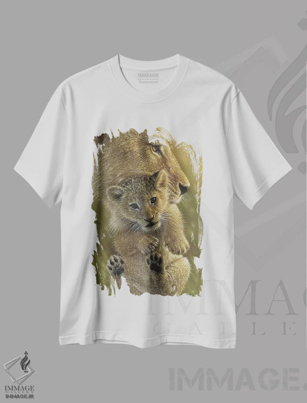 تیشرت سفید طرح دار غرور مادرانه، هنر فاخر معاصر اثر کالین بوگل | فروشگاه ایماژ