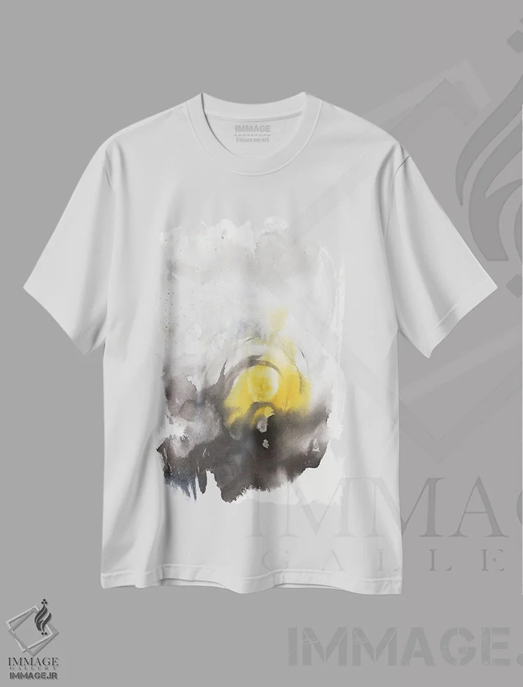 تیشرت سفید طرح دار طراحی گلدار اول اثر جویس کومبز | immage.ir