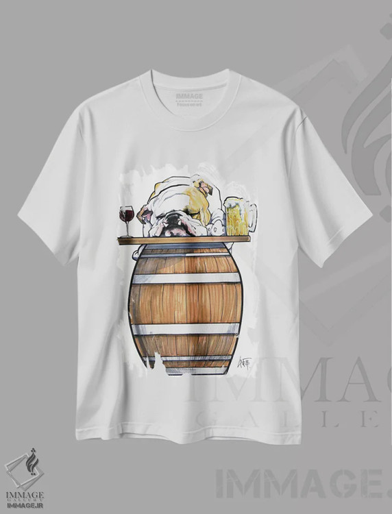 تیشرت سفید طرح دار بولداگ مسافرخانه اثر کاریکاتورهای سگ | immage.ir