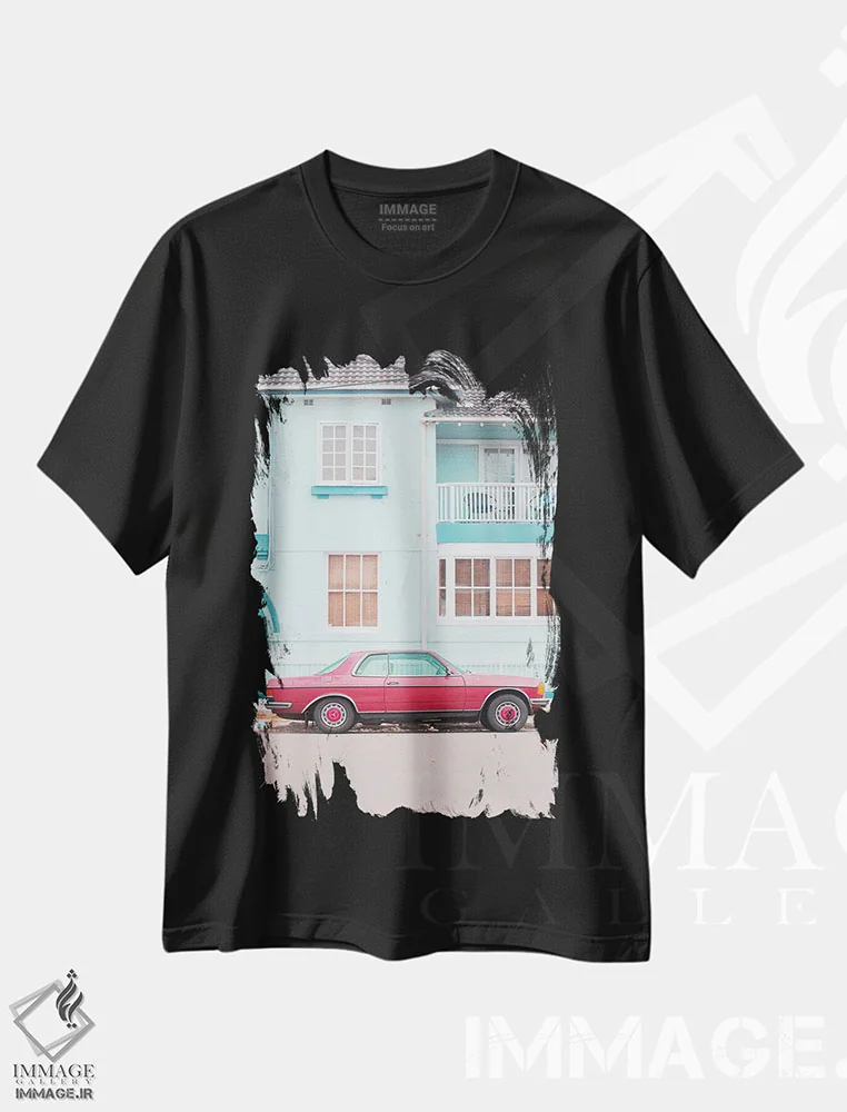 تیشرت مشکی طرح دار قرمز کلاسیک، مدیوم اثر شارلوت کرد | immage.ir