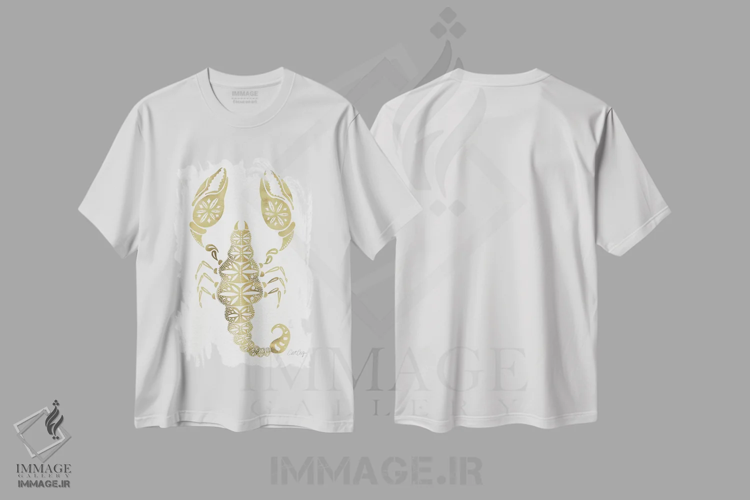 تیشرت سفید طرح دار عقرب طلایی، تزئینی اثر کت کوکیلت | immage.ir