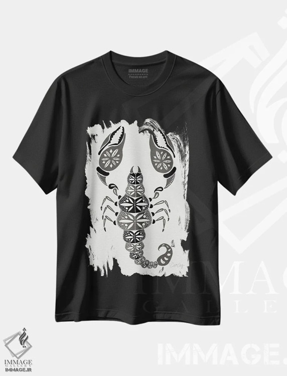 تیشرت مشکی طرح دار عقرب خاکستری، هنر تزئینی سیاه و سفید اثر کت کوکیلت | immage.ir