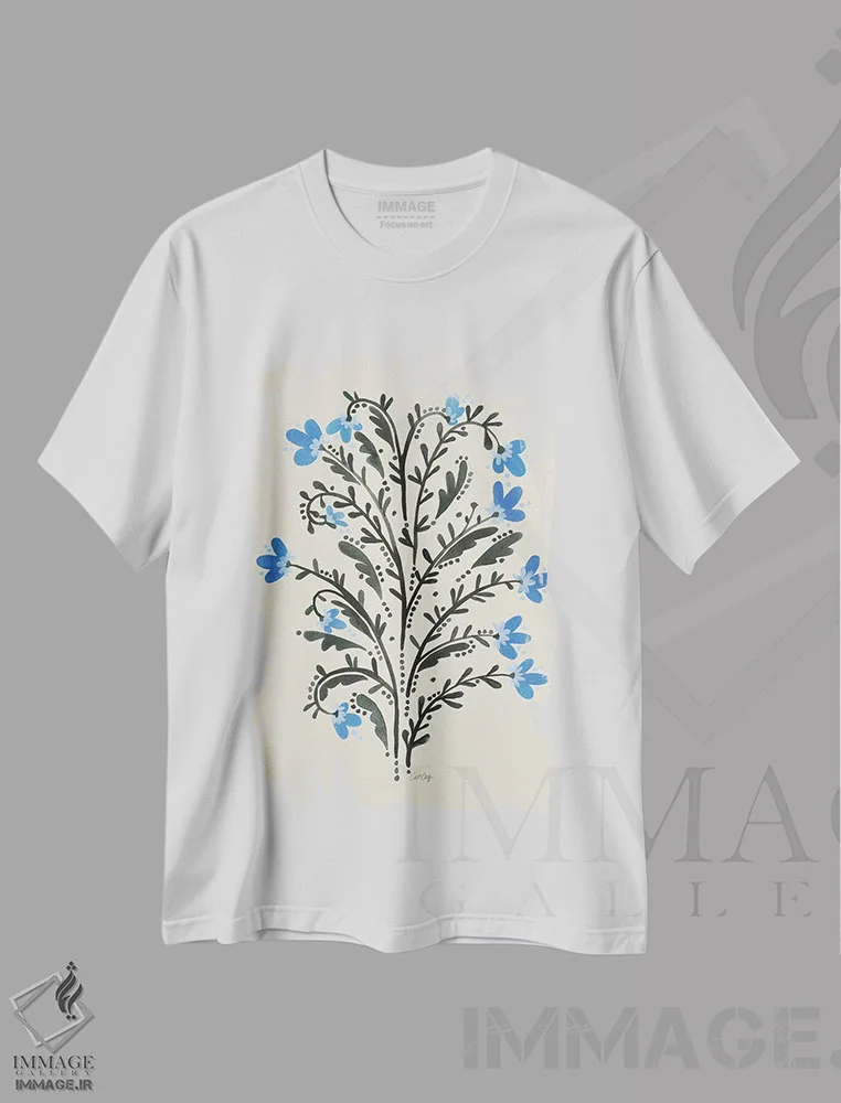 تیشرت سفید طرح دار گل ها، تزئینی اثر کت کوکیلت | فروشگاه ایماژ