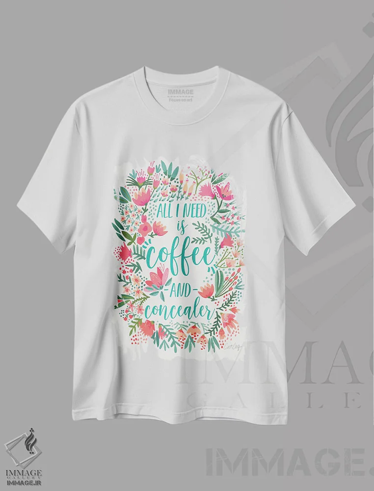 تیشرت سفید طرح دار قهوه و کانسیلر ۱، دکور معاصر اثر کت کوکیلت | immage.ir