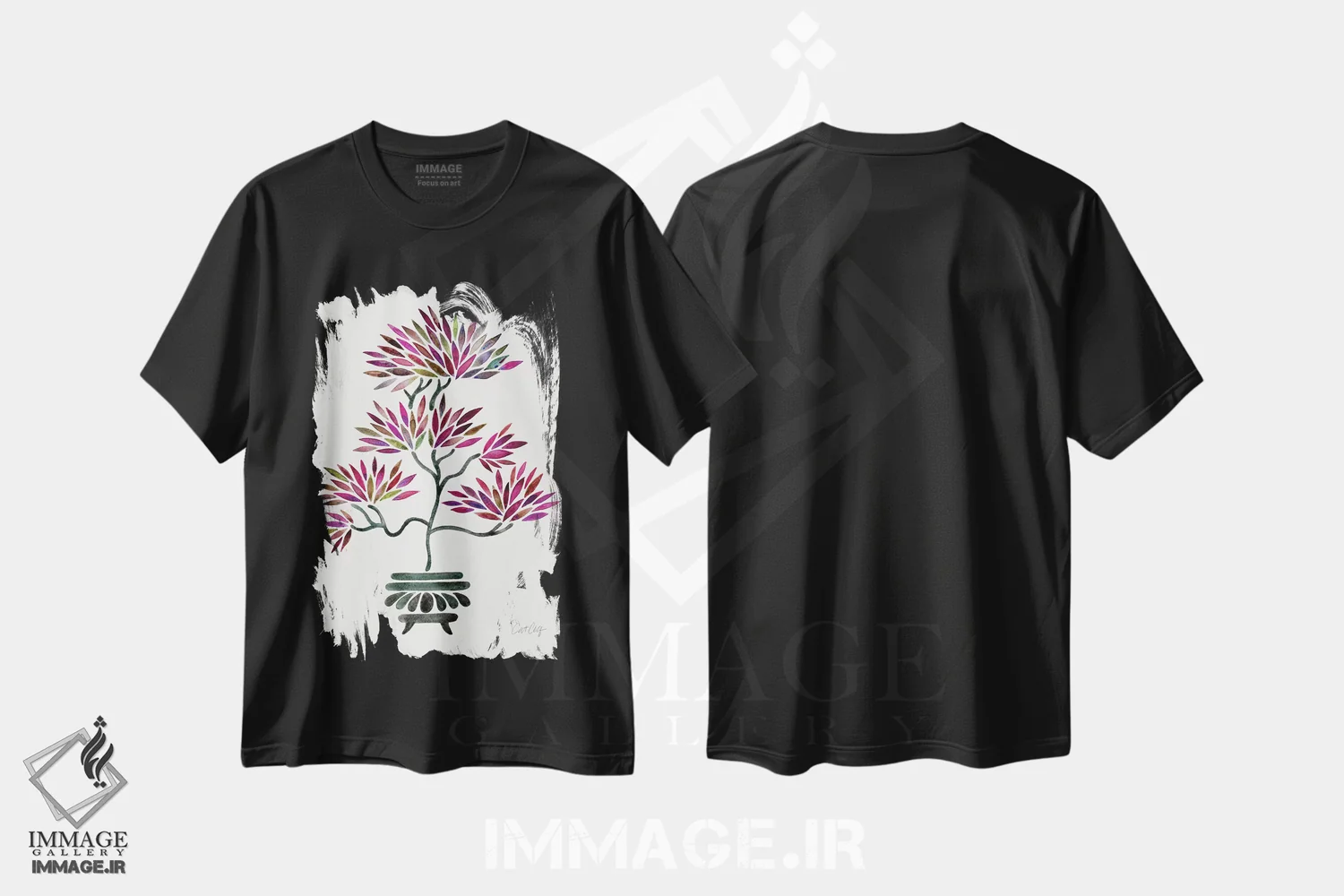 تیشرت مشکی طرح دار بونسای صورتی پررنگ، تزئینی اثر کت کوکیلت | immage.ir
