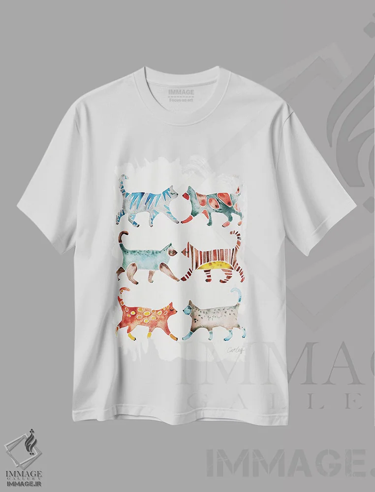 تیشرت سفید طرح دار مجموعه گربه های اصلی، تزئینی اثر کت کوکیلت | immage.ir