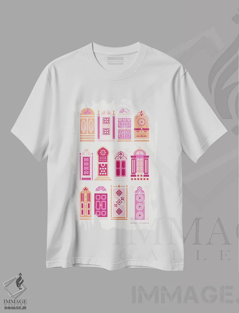تیشرت سفید طرح دار درب های هلویی، تزئینی اثر کت کوکیلت | immage.ir