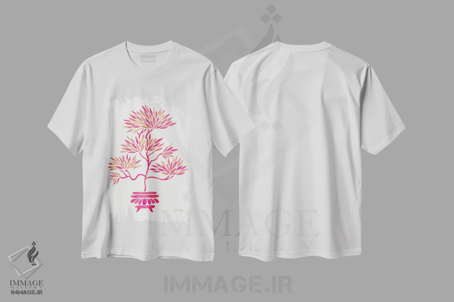 تیشرت سفید طرح دار بونسای صورتی، دکور آسیایی اثر کت کوکیلت | فروشگاه ایماژ