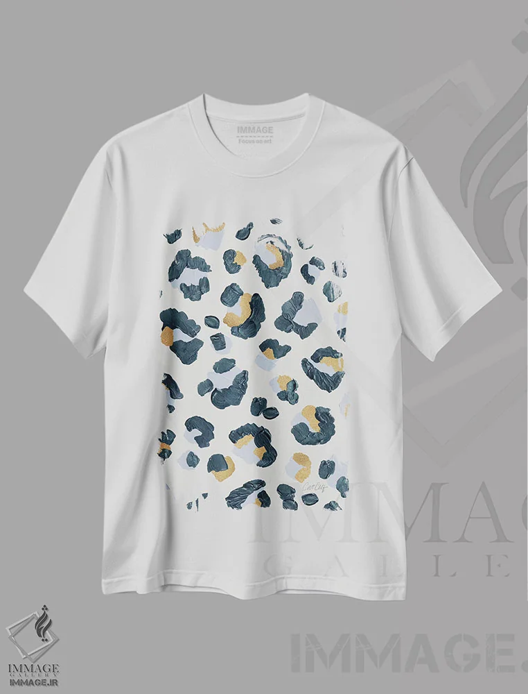 تیشرت سفید طرح دار پلنگ برفی، تزئینی اثر کت کوکیلت | immage.ir