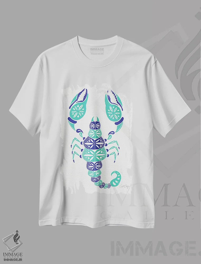تیشرت سفید طرح دار عقرب فیروزه ای آبی، تزئینی اثر کت کوکیلت | فروشگاه ایماژ