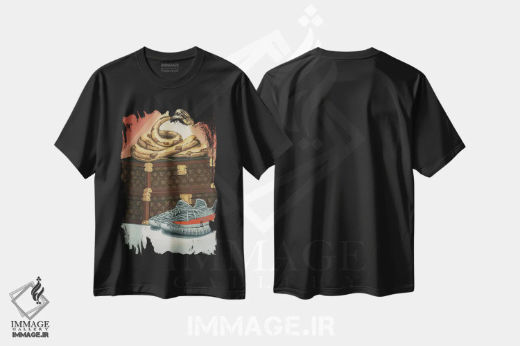تیشرت مشکی طرح دار مار پایتون روی ترانک های لویی ویتون و کفش های ییزی، تزئینی اثر سیسی گیدی | immage.ir
