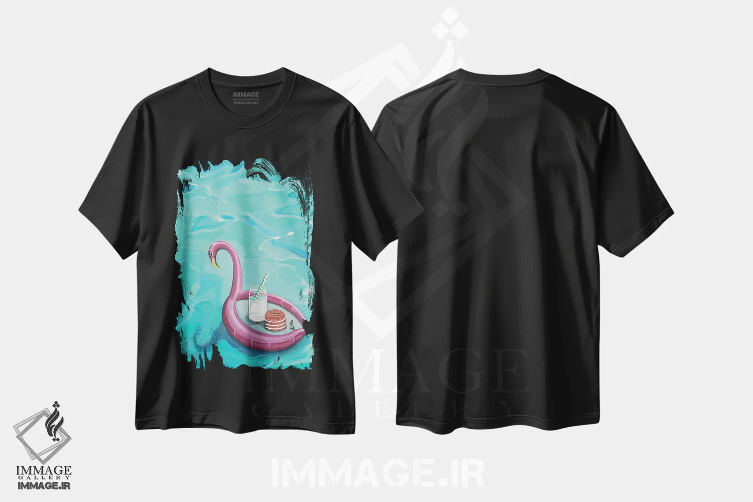تیشرت مشکی طرح دار کلوچه های اوریو سوپریم روی آب استخر شناور، هنر فاخر معاصر اثر سیسی گیدی | فروشگاه ایماژ