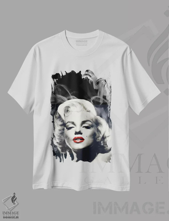 تیشرت سفید طرح دار مرلین لب سرخ در مه/دود، هنر دیجیتال اثر کریس کنسانی | فروشگاه ایماژ