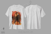 تیشرت سفید طرح دار تانگوی قرمز II، هنر فاخر معاصر اثر کریستوفر کلارک | فروشگاه ایماژ