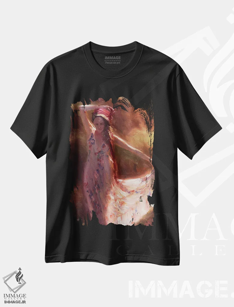 تیشرت مشکی طرح دار روسری قرمز، هنر فاخر معاصر اثر کریستوفر کلارک | immage.ir