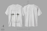 تیشرت سفید طرح دار آخرین پاییز ۱ اثر جی لاندو | immage.ir