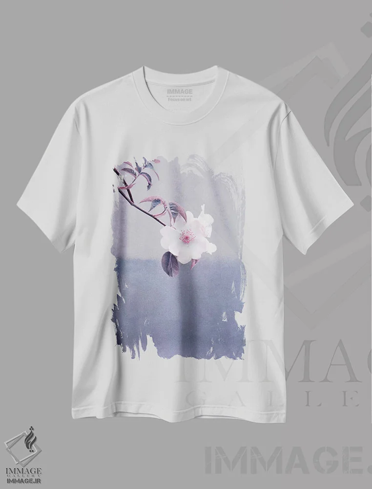 تیشرت سفید طرح دار رز وحشی، مدیوم اثر کلودیا دروسرت | فروشگاه ایماژ