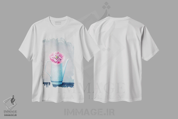 تیشرت سفید طرح دار گل قدیمی، عکاسی هنری فاخر اثر کلودیا دروسرت | immage.ir