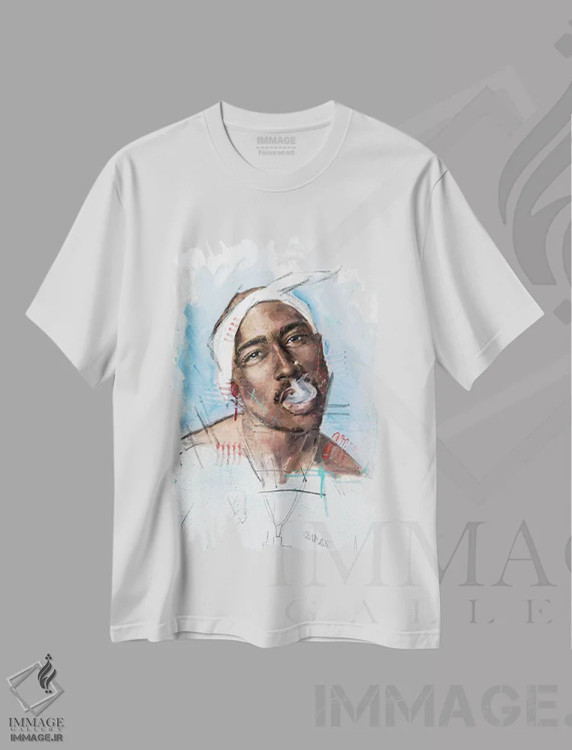 تیشرت سفید طرح دار توپاک، هنر آمریکایی آفریقایی تبار اثر کدی سن | immage.ir