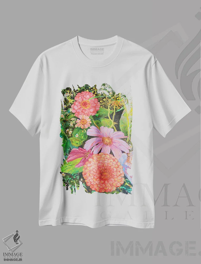 تیشرت سفید طرح دار فرشینه گل ها، هنر فاخر معاصر اثر کترین ام الیوت | فروشگاه ایماژ