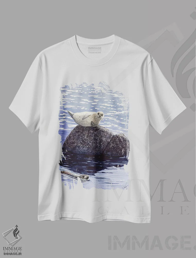 تیشرت سفید طرح دار خودنمایی، دکور معاصر اثر کترین جی مک الروی | فروشگاه ایماژ