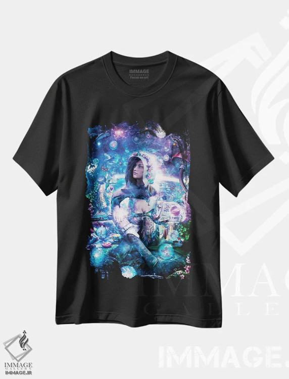 تیشرت مشکی طرح دار مشاهدهٔ هم افزایی آسمانی ما، هنر فاخر معاصر اثر کامرون گری | فروشگاه ایماژ