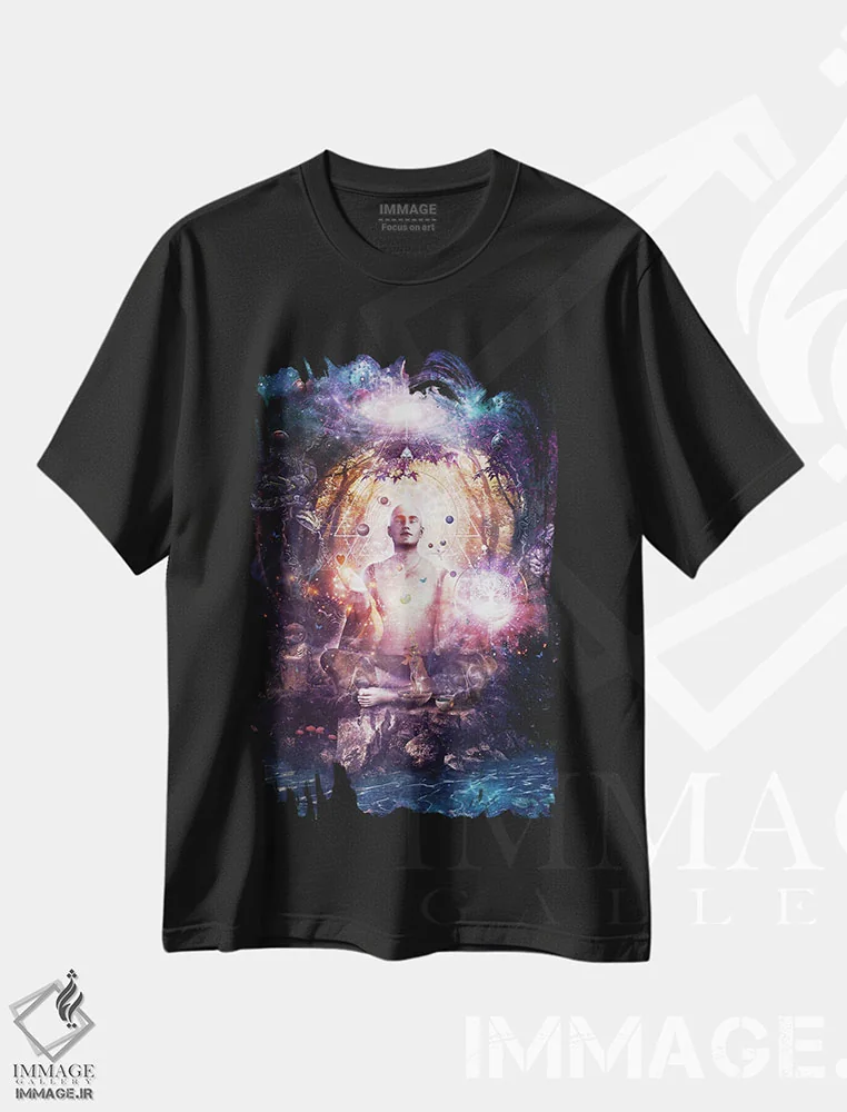تیشرت مشکی طرح دار متصل به سرچشمه، دکوراسیون جایگزین اثر کامرون گری | immage.ir