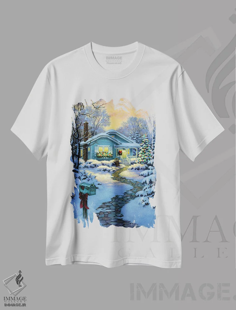 تیشرت سفید طرح دار کلبهٔ کوچک کریسمس، دکور تعطیلات اثر کربرت گوتیه | فروشگاه ایماژ