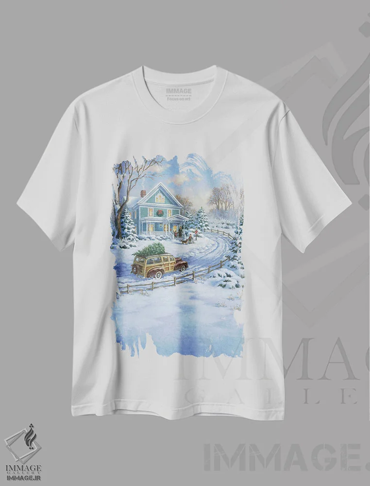 تیشرت سفید طرح دار واگن چوبی، دکور تعطیلات اثر کربرت گوتیه | فروشگاه ایماژ