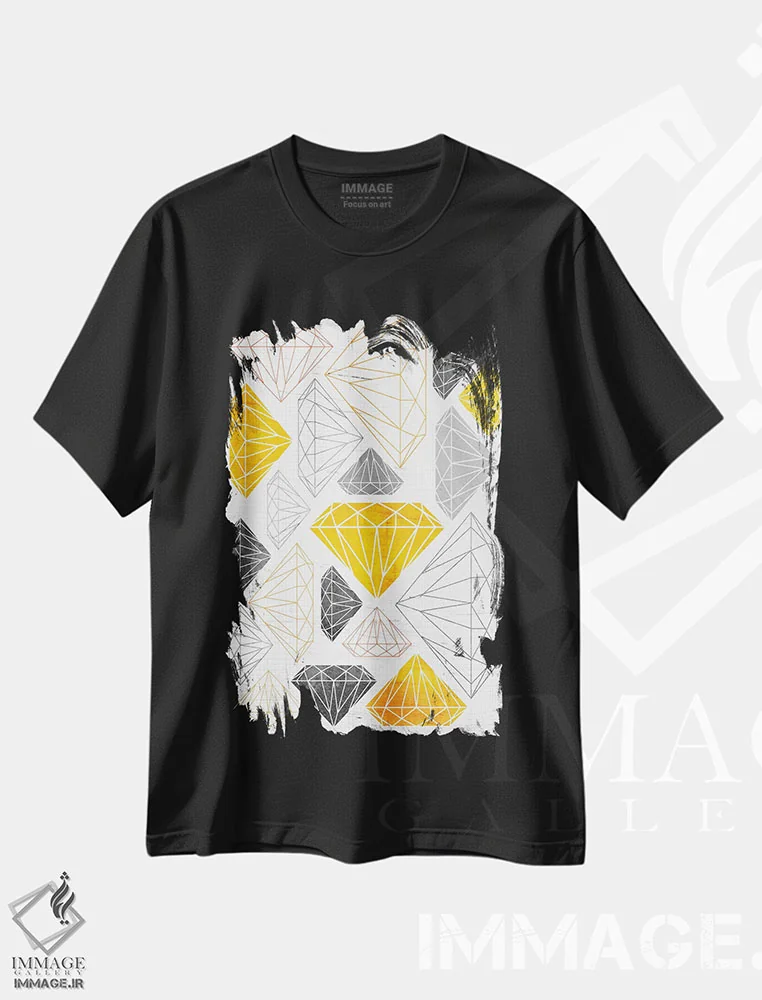 تیشرت مشکی طرح دار الماس اثر چایا شرادر | immage.ir
