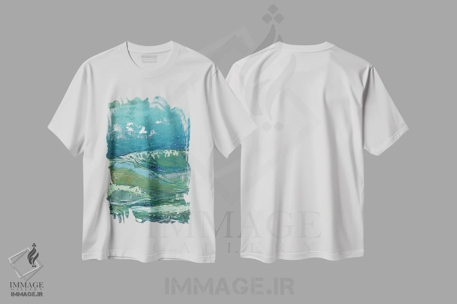 تیشرت سفید طرح دار کوه نما آبی ۱، آبستره اثر مارسی چپمن | immage.ir