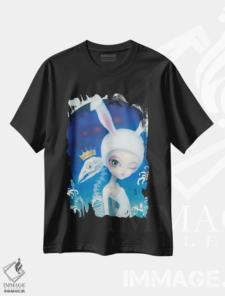 تیشرت مشکی طرح دار "سیاه چالهٔ تمنا"، هنر فاخر معاصر اثر چن هونگژو | فروشگاه ایماژ