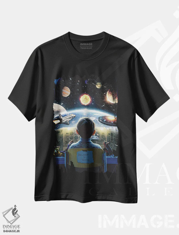 تیشرت مشکی طرح دار فضانورد در حال آموزش، هنر دیجیتال اثر آدام کازینز | immage.ir