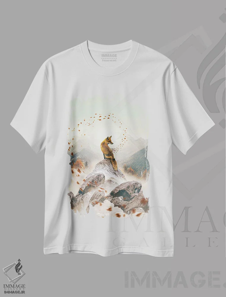 تیشرت سفید طرح دار روباه پاییزی، هنر دیجیتال اثر آدام کازینز | immage.ir